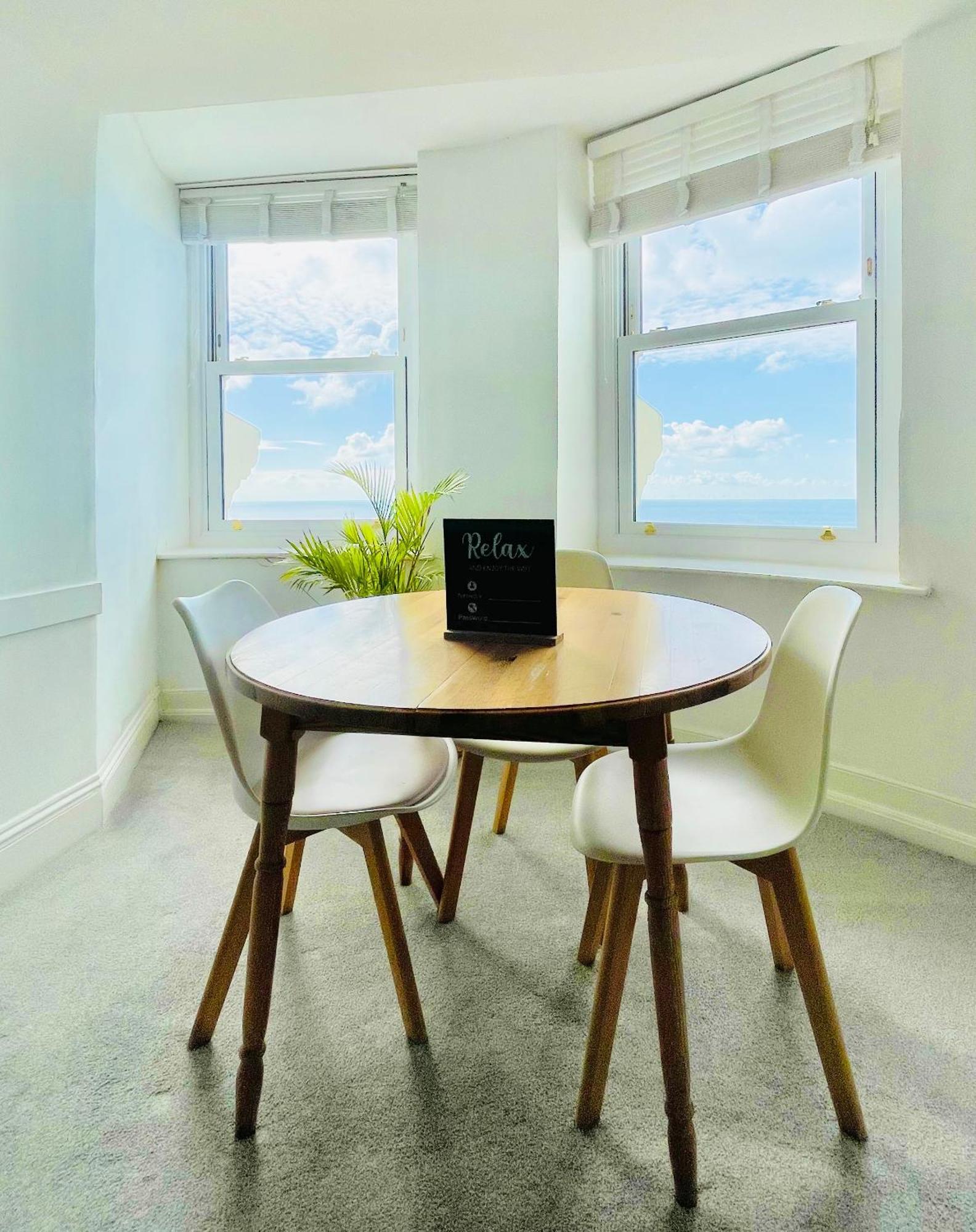 Penthouse Sea View Home Brighton ภายนอก รูปภาพ