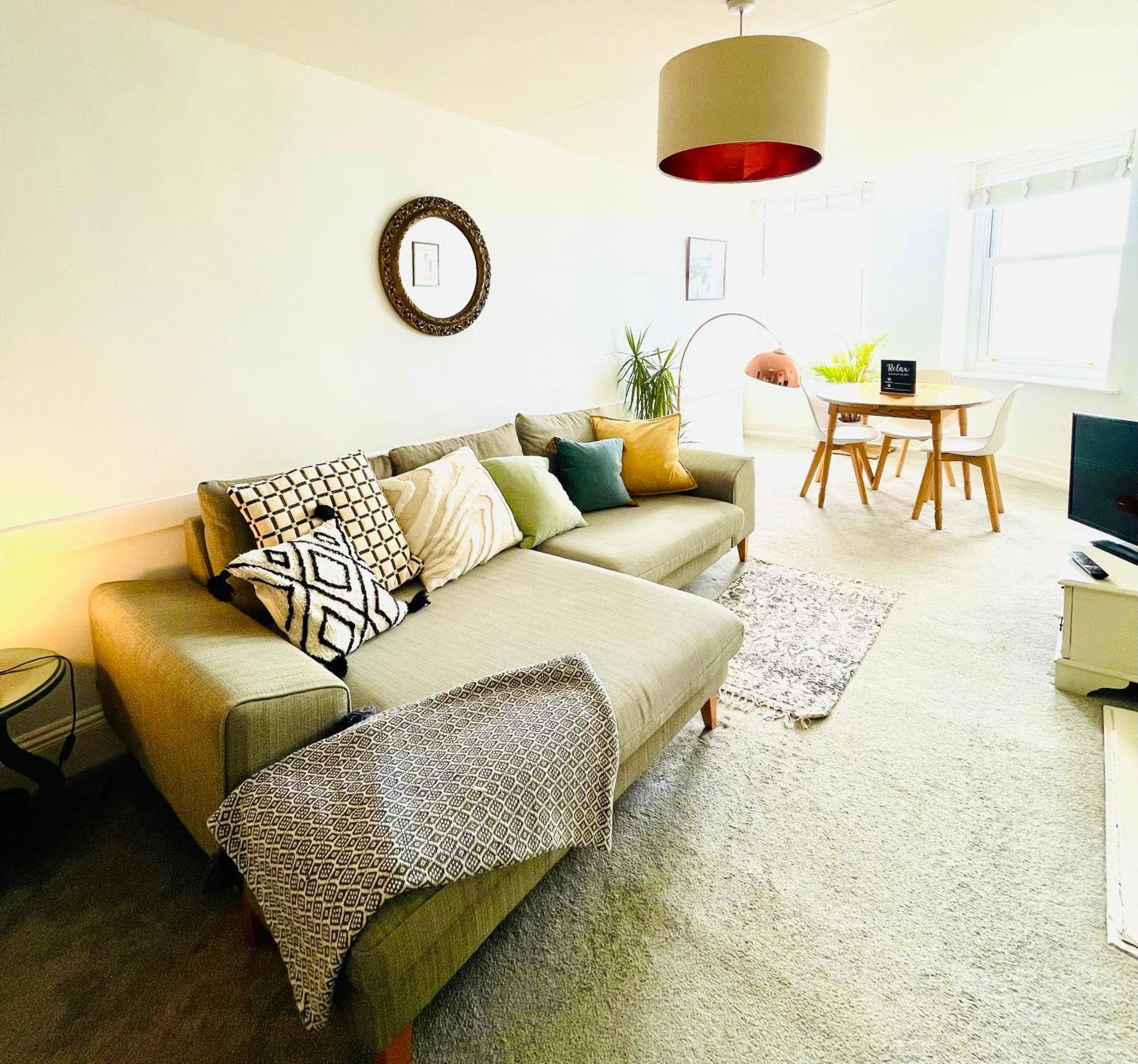 Penthouse Sea View Home Brighton ภายนอก รูปภาพ